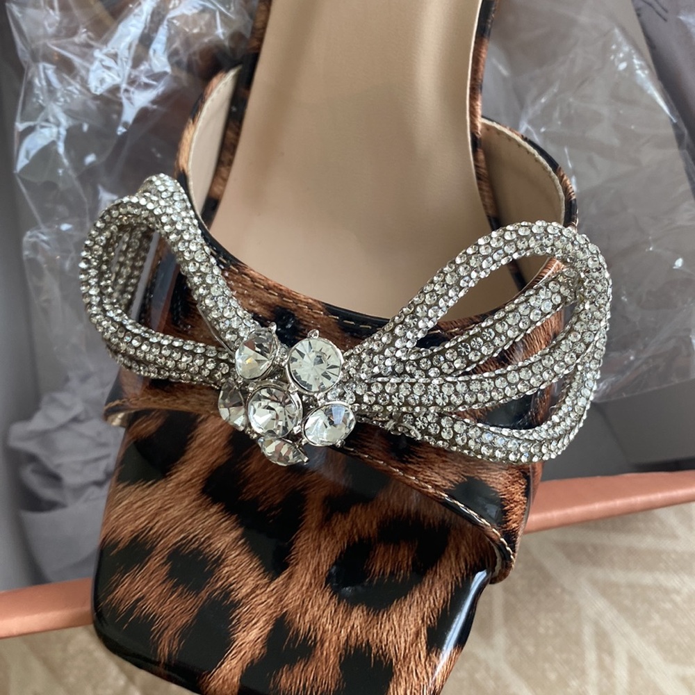 Leopard heels - Picture 4 of 6